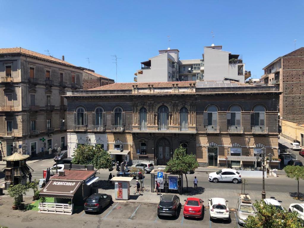 Finestre In Piazza Apartment Catania Luaran gambar
